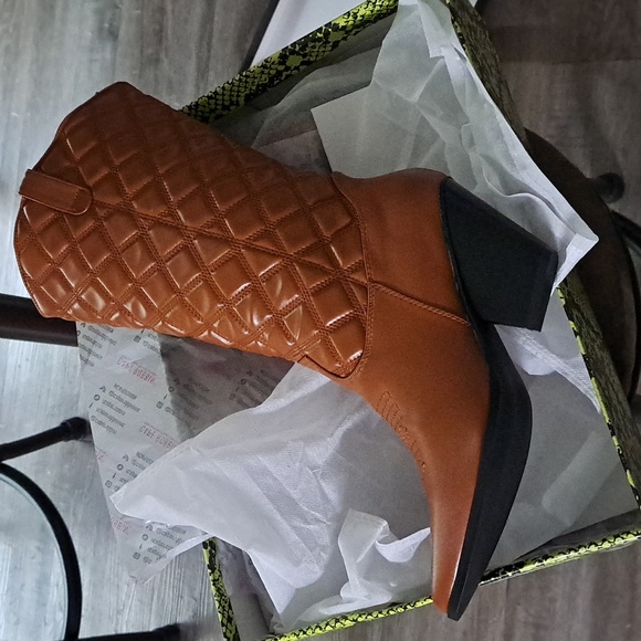 Quilted Western Boots Brown Size 8.5 - Picture 3 of 8